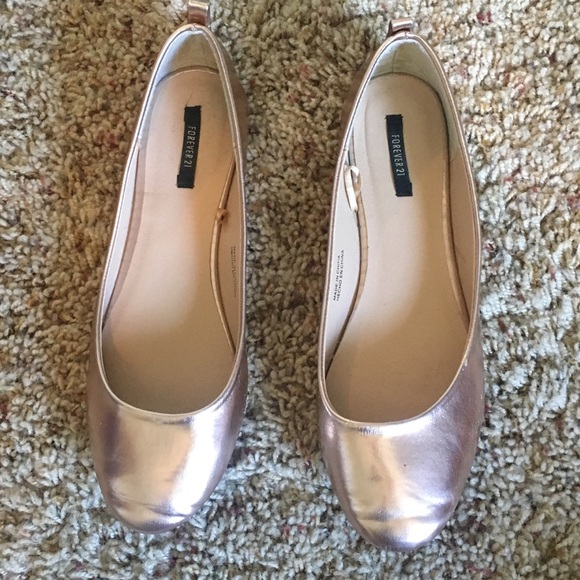 Forever 21 Shoes - Forever 21 flats size 7 women’s